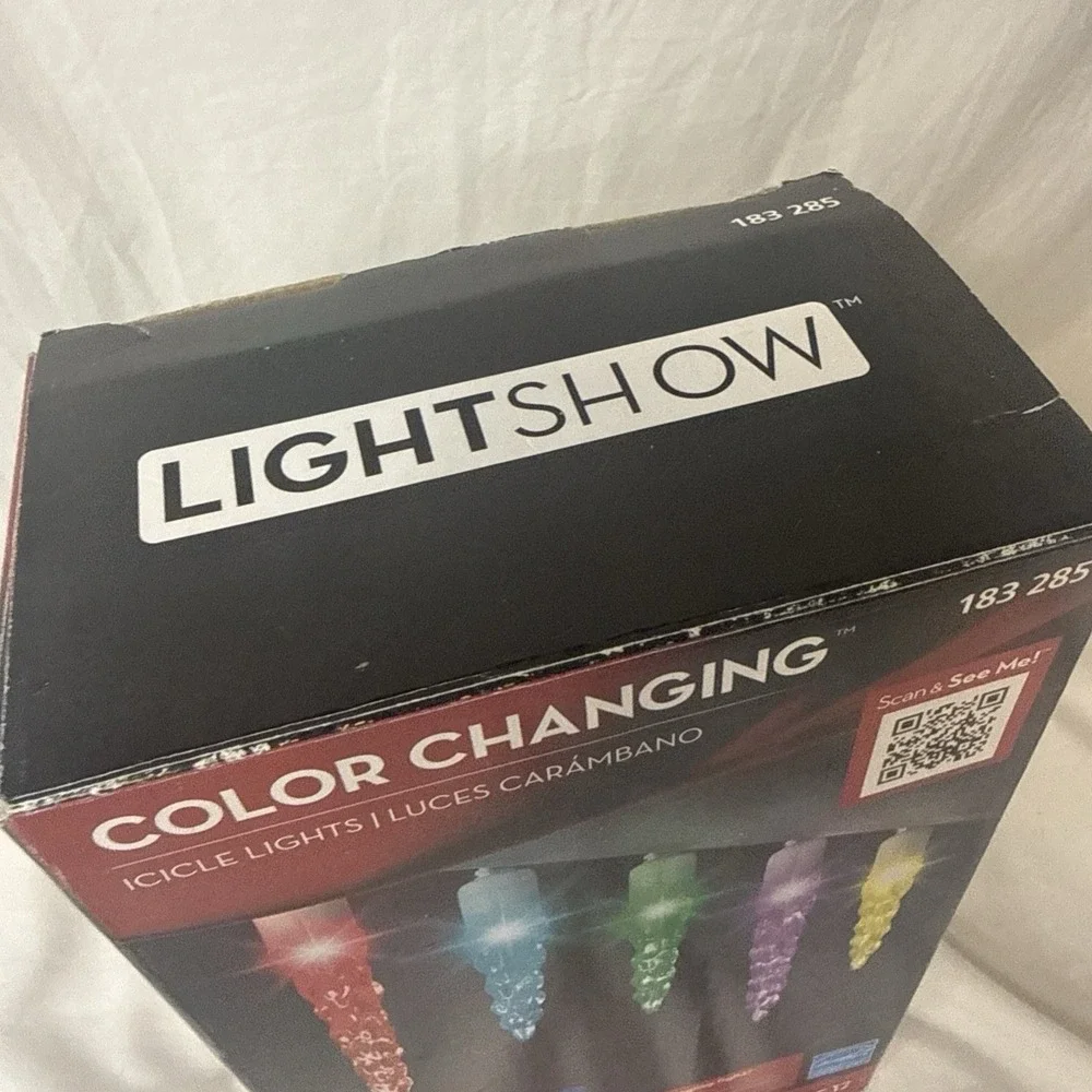 Gemmy Lightshow Color Changing Multicolor LED Christmas Icicle Rainbow 12 CT